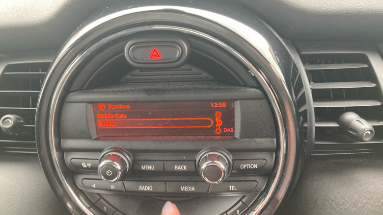 MINI Hatchback 1.5 Cooper 5dr Petrol Hatchback